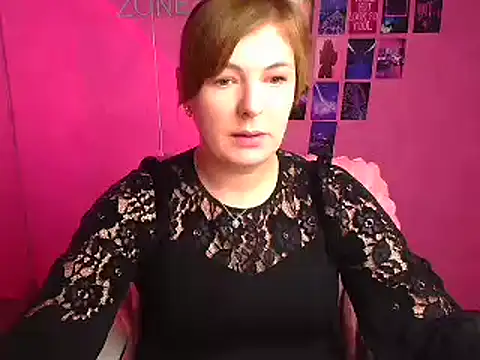 Snapshot of Lissmilf chatting on October 19, 2025, 11:57 am Lissmilf online show from October 19, 2025, 11:57 am