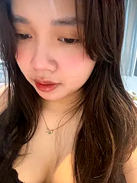 Hotellinh12 online show from October 24, 2025, 7:29 am