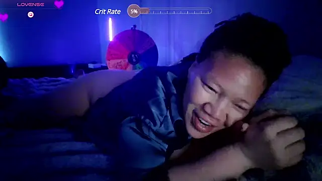 Milfshakecafe online show from March 19, 2025, 2:02 pm