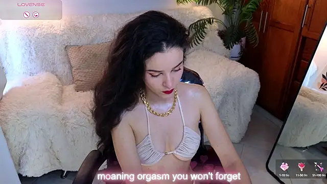 maria flowwer online show from February 21, 2025, 2:16 pm