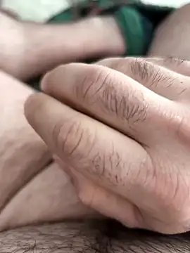 mariuana223 online show from April 19, 2026, 11:44 am