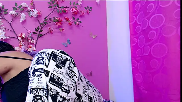 Snapshot of Watagatapitusberry1 chatting on March 17, 2025, 1:14 am Watagatapitusberry1 online show from March 17, 2025, 1:14 am