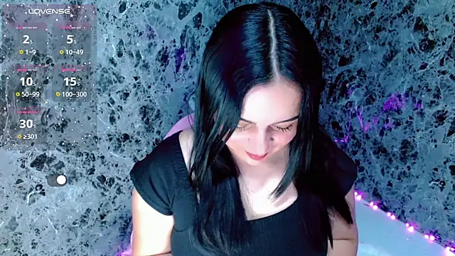 Lanna belle28 online show from December 22, 2025, 1:55 pm