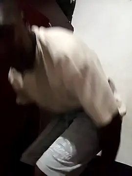 Uncletee112 online show from November 9, 2025, 9:52 pm