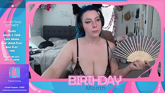 Snapshot of CirqueNoirBlu chatting on July 17, 2026, 2:20 am CirqueNoirBlu online show from July 17, 2026, 2:20 am