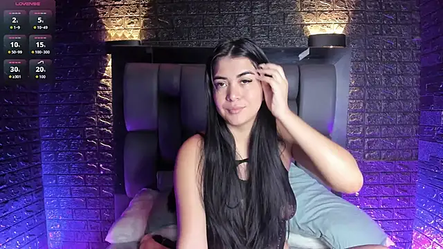 Snapshot of Sweet-Monica chatting on September 9, 2025, 10:57 am Sweet-Monica online show from September 9, 2025, 10:57 am