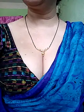 Rosy-B online show from March 17, 2025, 10:06 am