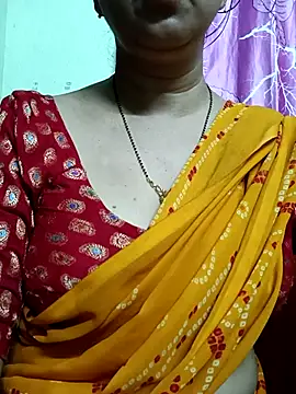 Rosy-B online show from September 9, 2025, 9:24 pm