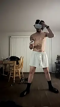 Clearlytothepoint420 online show from November 7, 2025, 11:04 am