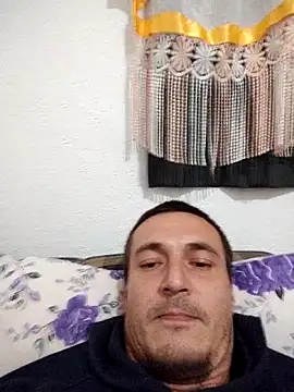 mayk18cm online show from October 19, 2025, 12:24 am