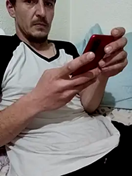 Snapshot of mayk18cm chatting on February 24, 2026, 7:26 pm mayk18cm online show from February 24, 2026, 7:26 pm