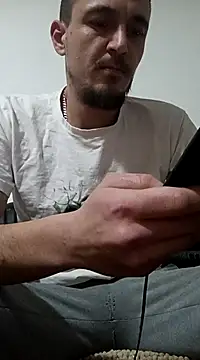 mayk18cm online show from January 26, 2025, 9:19 am