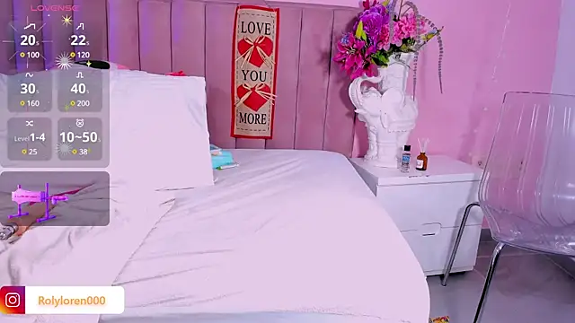 Snapshot of RolyLoren chatting on February 16, 2025, 7:48 am RolyLoren online show from February 16, 2025, 7:48 am