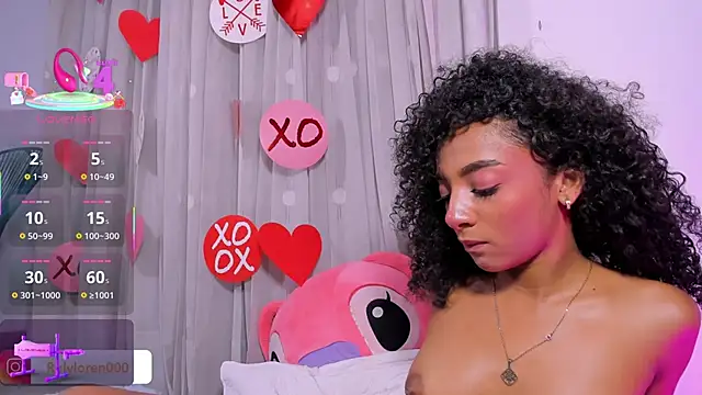 Snapshot of RolyLoren chatting on March 8, 2025, 4:01 am RolyLoren online show from March 8, 2025, 4:01 am