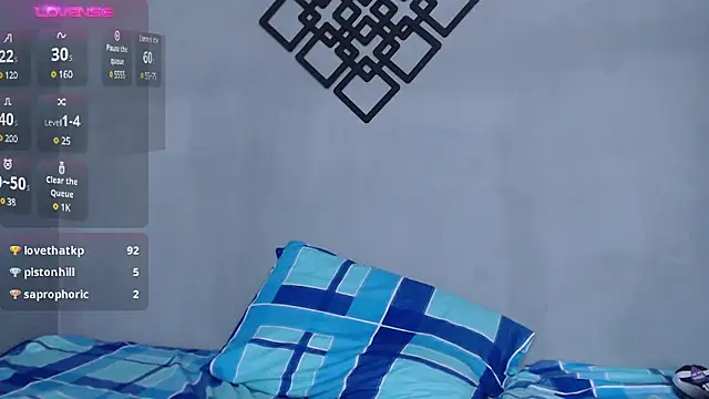 blue violette  online show from February 10, 2025, 6:56 pm