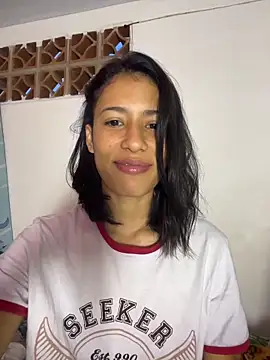Valentinabaker online show from June 2, 2026, 10:37 am