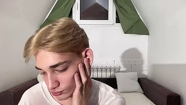 Nick Win online show from January 2, 2025, 11:52 am