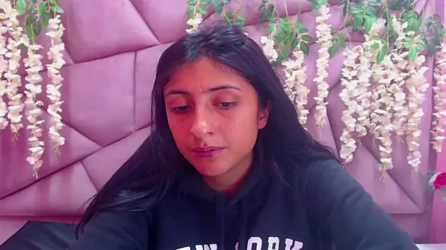 Cameron cutte online show from March 22, 2025, 2:37 am