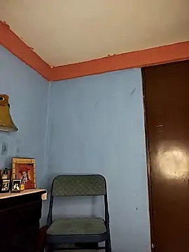 Snapshot of Catalinacandela chatting on March 11, 2025, 7:25 pm Catalinacandela online show from March 11, 2025, 7:25 pm