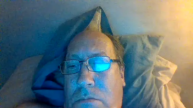 hornyrich69 online show from March 13, 2026, 6:07 am