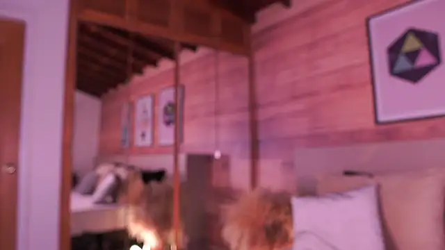 Snapshot of IzzyWild chatting on January 6, 2026, 11:36 am IzzyWild online show from January 6, 2026, 11:36 am