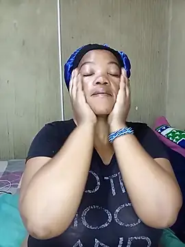 FreakyAngel3X online show from November 13, 2025, 9:13 am