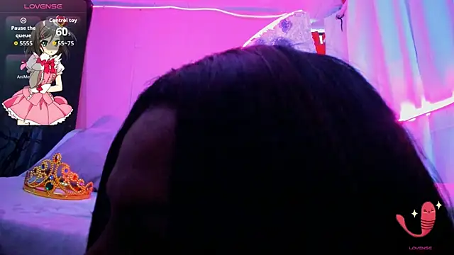 Mracialatina online show from October 21, 2025, 10:09 pm