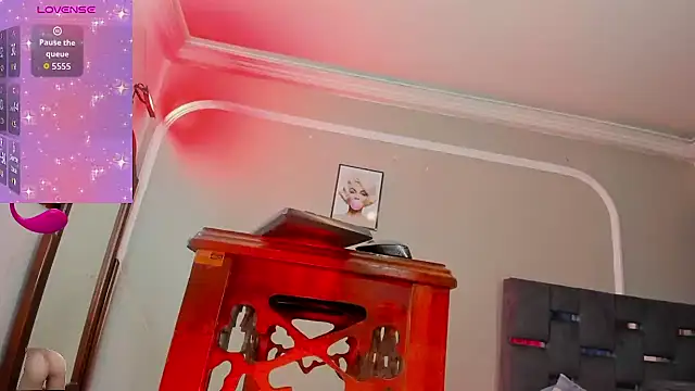 Jimena Grey online show from February 14, 2026, 9:26 pm