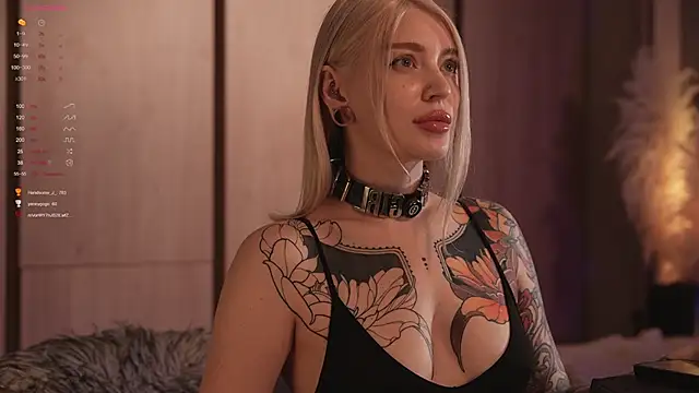 LinaKinky online show from March 5, 2025, 4:13 pm