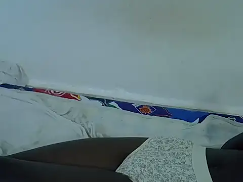 Snapshot of sweet_lily2 chatting on February 28, 2026, 2:00 am sweet lily2 online show from February 28, 2026, 2:00 am