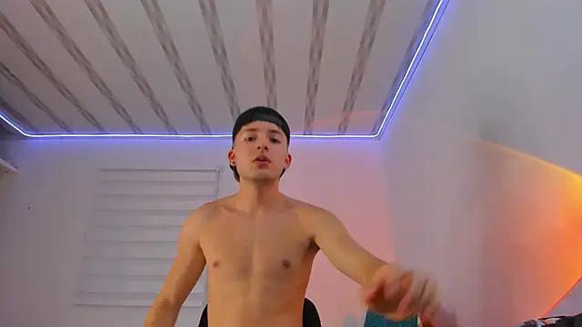 bower and colucci online show from September 10, 2025, 1:59 am