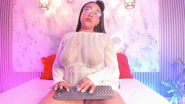 Esmeralda Duarte online show from March 9, 2025, 9:35 am