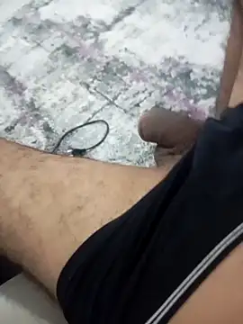 Kurtsikicixh online show from September 12, 2025, 6:07 pm