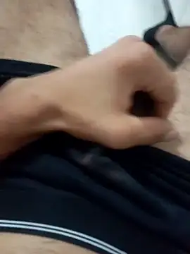 Kurtsikicixh online show from October 15, 2025, 9:23 pm