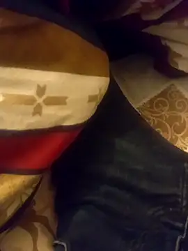 Kurtsikicixh online show from October 12, 2025, 1:29 am