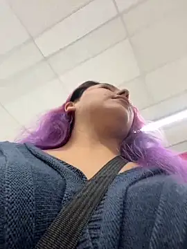 PurpleHaze17 online show from December 4, 2024, 2:03 am