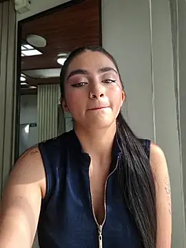 Snapshot of miel_gomez chatting on April 28, 2026, 8:24 pm miel gomez online show from April 28, 2026, 8:24 pm