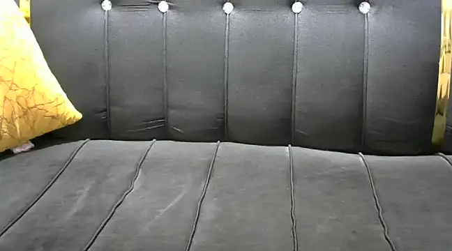 Snapshot of pretty_maliah chatting on February 7, 2025, 8:31 pm pretty maliah online show from February 7, 2025, 8:31 pm