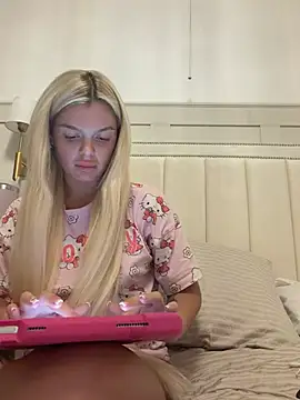 IrishTeenBarbie69 online show from July 1, 2026, 10:21 pm