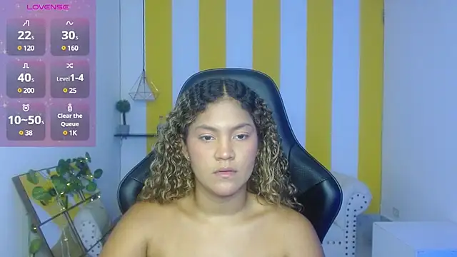 Cristal War online show from March 7, 2025, 11:49 pm