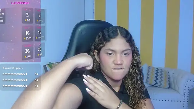 Cristal War online show from March 4, 2025, 11:54 pm