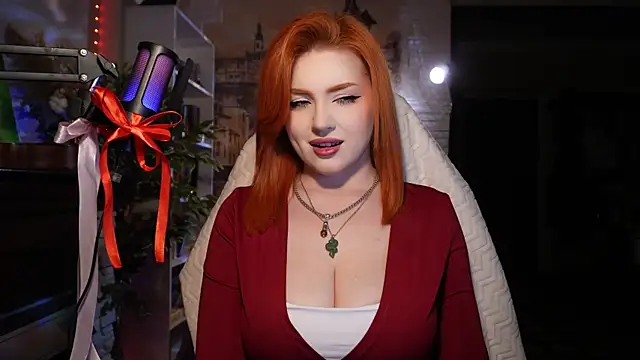 Chriss Fox online show from February 25, 2025, 3:20 pm