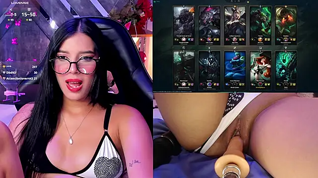 Snapshot of SweetieCloe_ chatting on March 17, 2025, 12:42 am SweetieCloe online show from March 17, 2025, 12:42 am