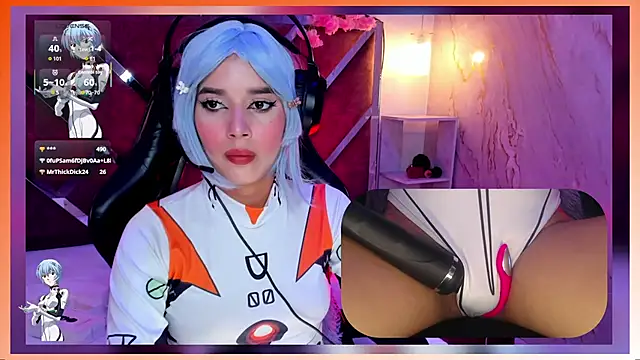 Snapshot of SweetieCloe_ chatting on September 12, 2025, 7:35 pm SweetieCloe online show from September 12, 2025, 7:35 pm