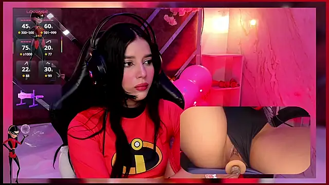 Snapshot of SweetieCloe_ chatting on October 2, 2025, 9:07 pm SweetieCloe online show from October 2, 2025, 9:07 pm