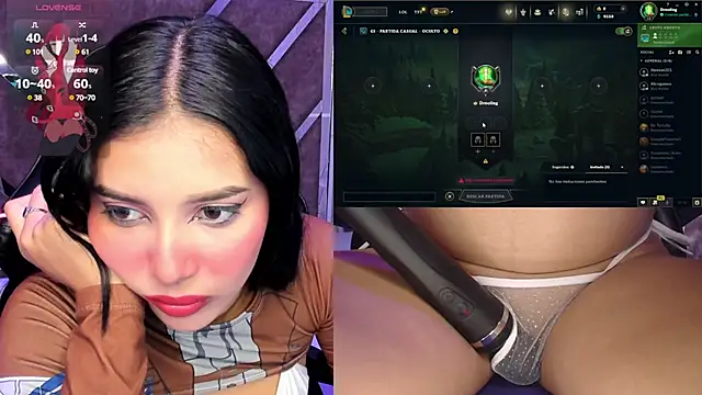 Snapshot of SweetieCloe_ chatting on March 22, 2025, 9:31 pm SweetieCloe online show from March 22, 2025, 9:31 pm