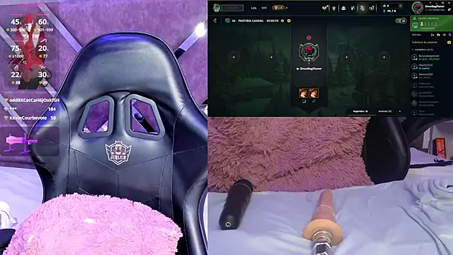 Snapshot of SweetieCloe_ chatting on March 22, 2025, 12:39 am SweetieCloe online show from March 22, 2025, 12:39 am