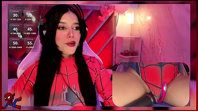 Snapshot of SweetieCloe_ chatting on October 12, 2025, 9:16 pm SweetieCloe online show from October 12, 2025, 9:16 pm