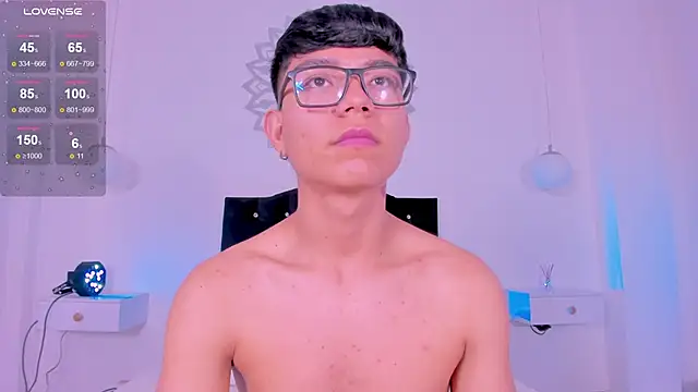 CodyTwink online show from October 1, 2025, 1:37 pm