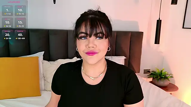 Harmonybabe  online show from September 22, 2025, 11:16 am